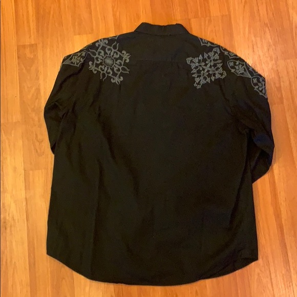 Long sleeve decorative long sleeve button down - Picture 5 of 5